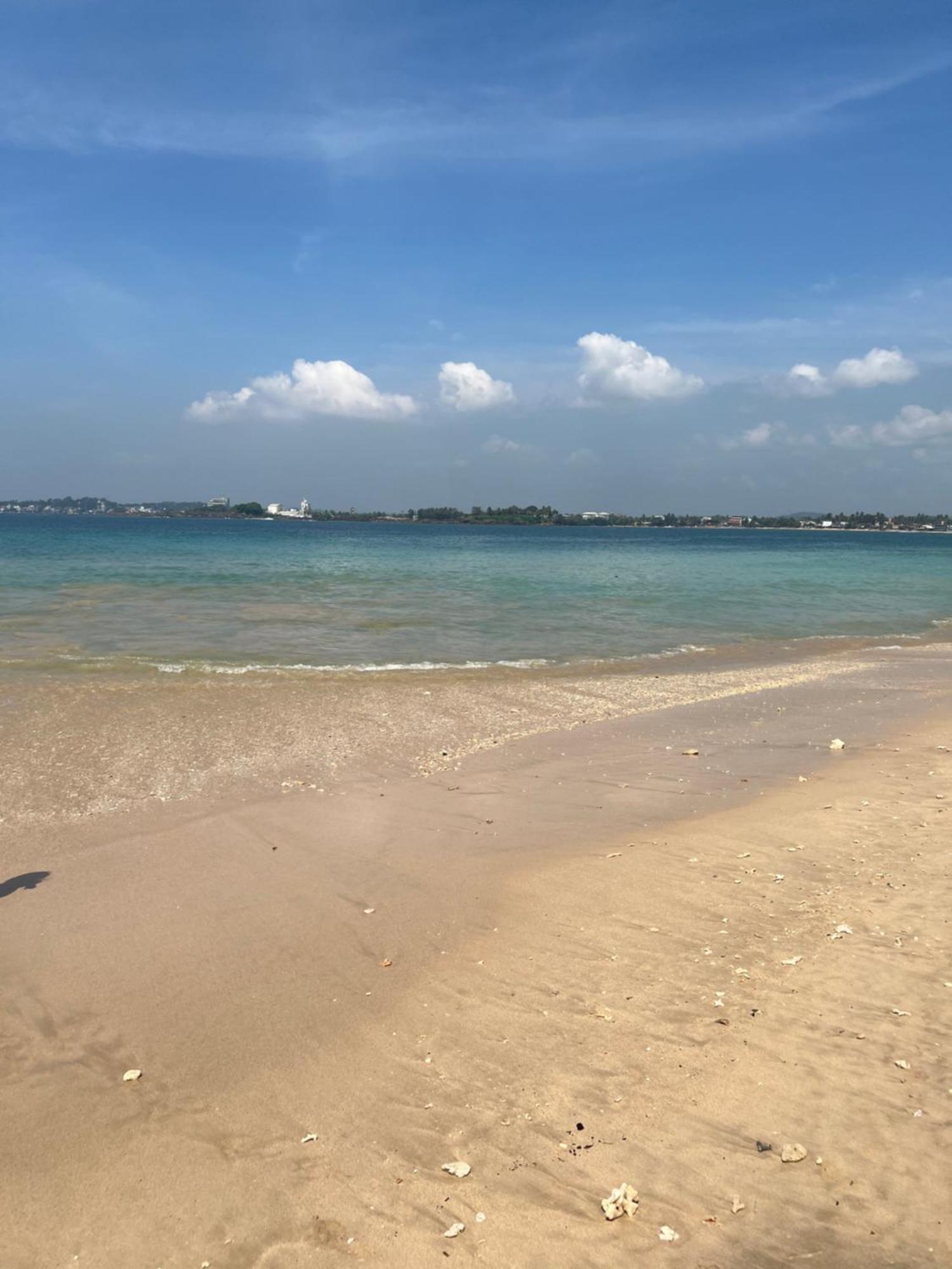 Kapaliya Unawatuna Esterno foto